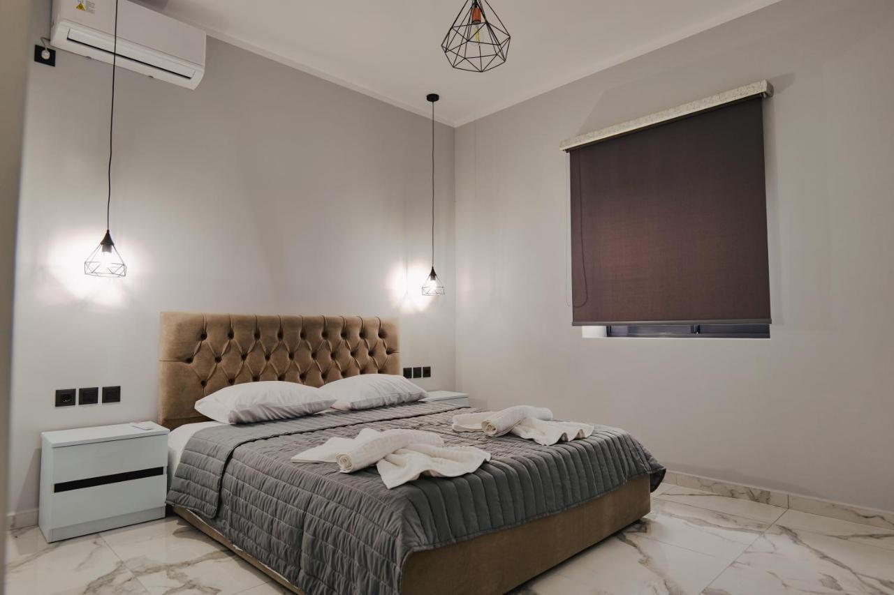 Iphigenia Luxury Flat Lägenhet Sarandë Exteriör bild