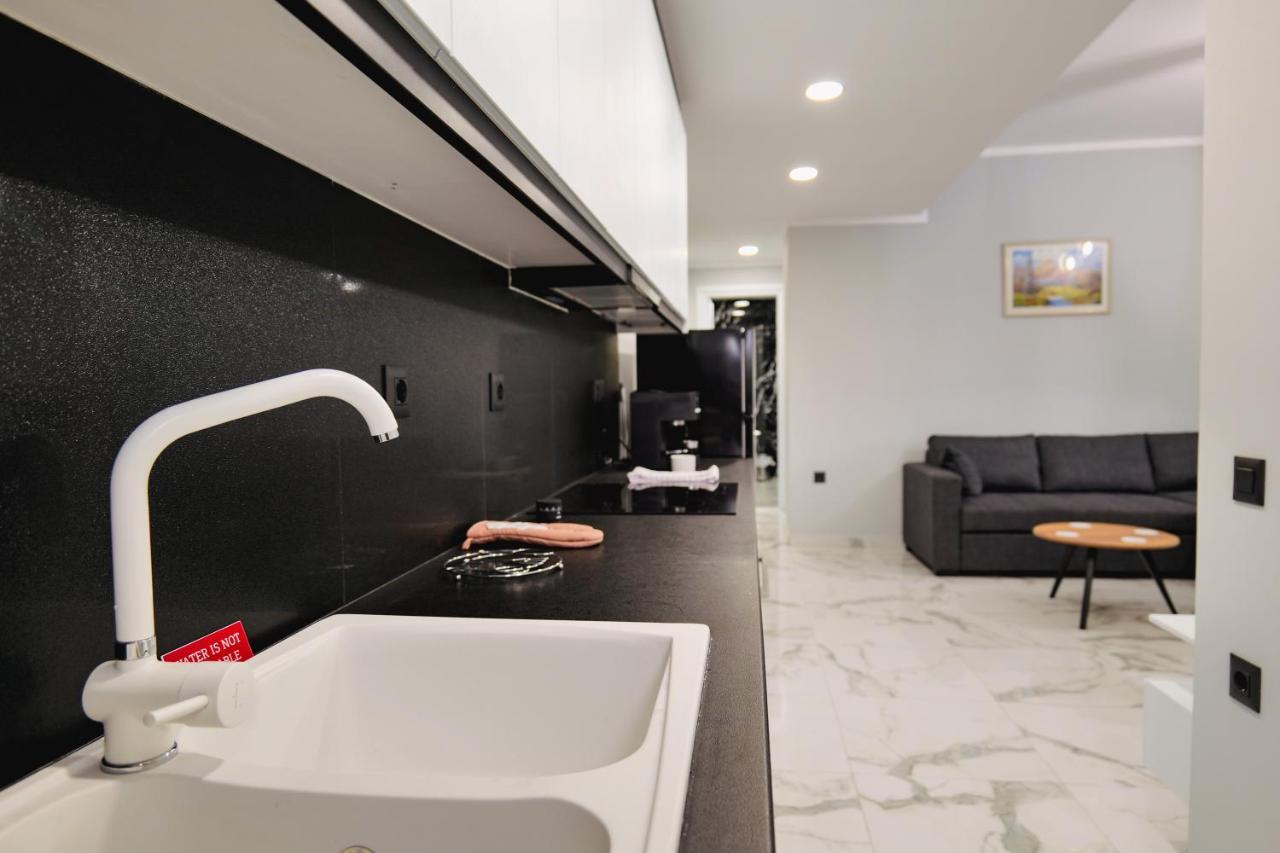 Iphigenia Luxury Flat Lägenhet Sarandë Exteriör bild