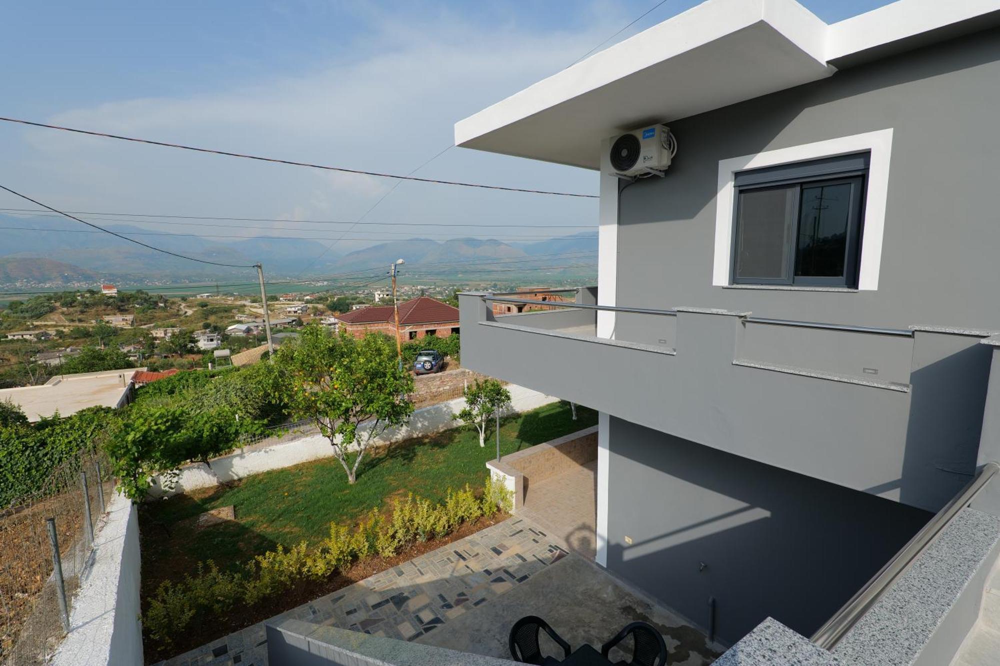 Iphigenia Luxury Flat Lägenhet Sarandë Exteriör bild